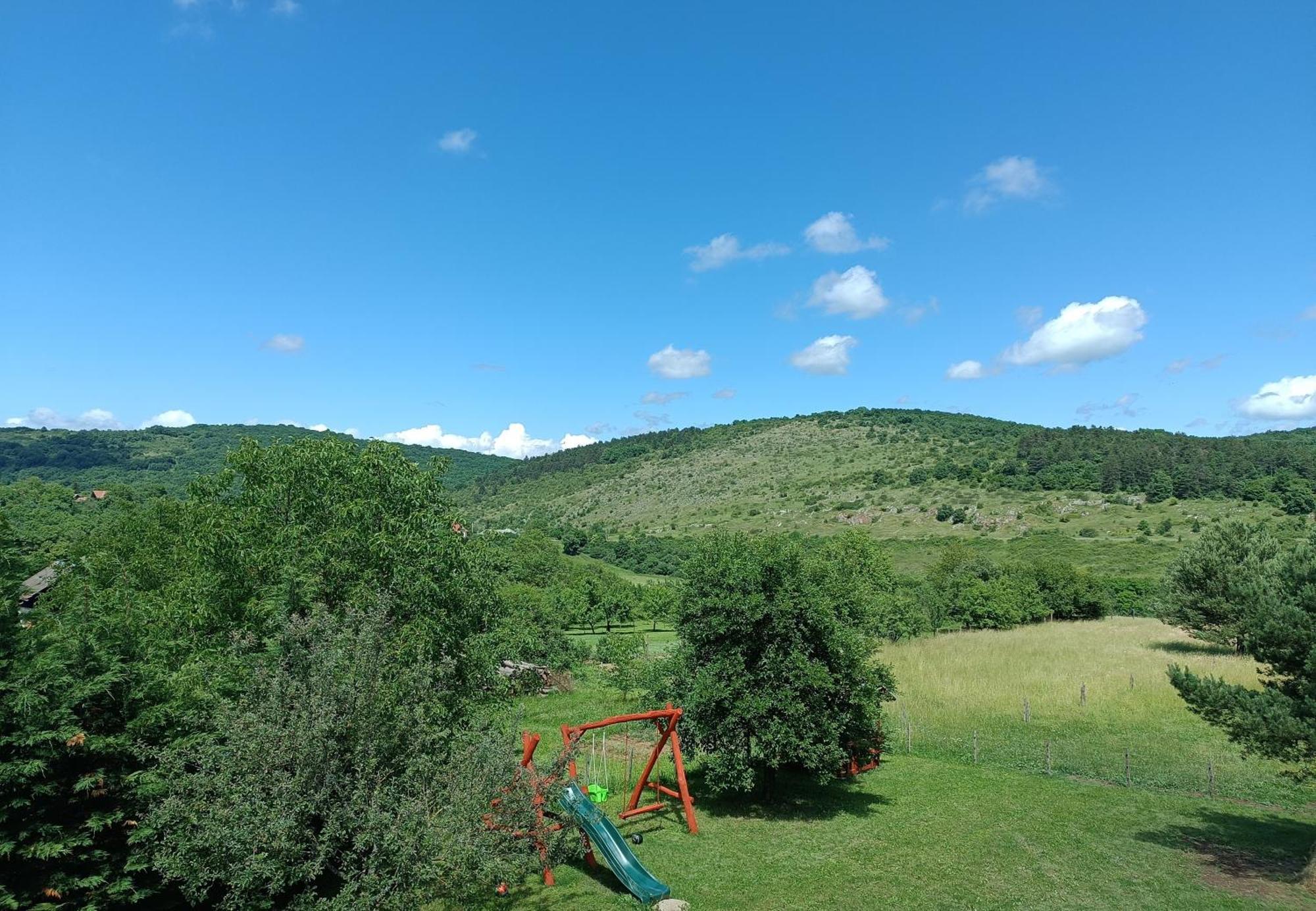 Appartamento Vad-Lak Vendeghaz Aggtelek Esterno foto